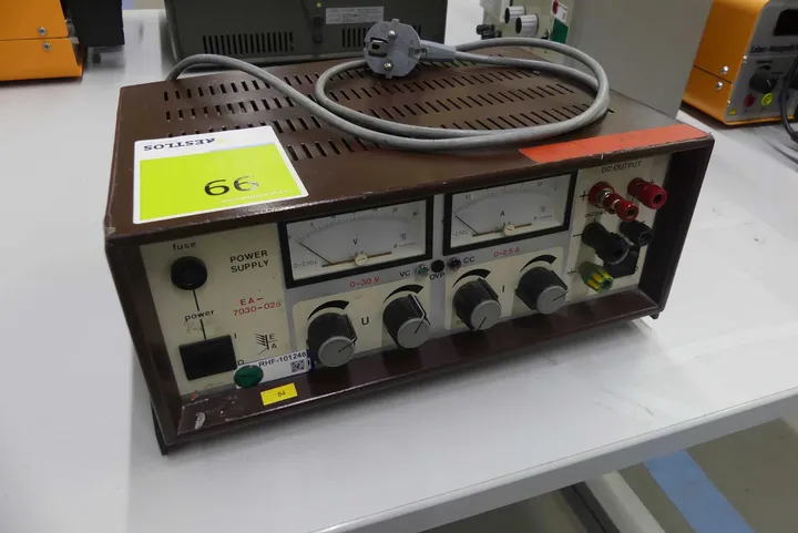 EA Elektro-Automatik - Labornetzteil Typ: EA 7030-025